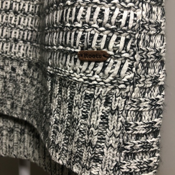 ROOTS CANADA Grey Wool Sleeveless Crewneck Sweater - Picture 5 of 7